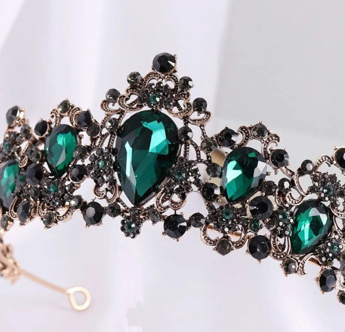 Vintage Baroque Emerald Dark Green Tiara Crown Goth Evil Queen diadem jewelry surethings