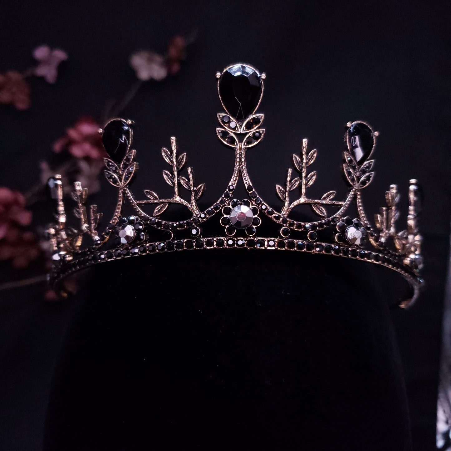 Vintage Baroque Princess Tiara Dark Goth Black Evil Queen headdress jewelry