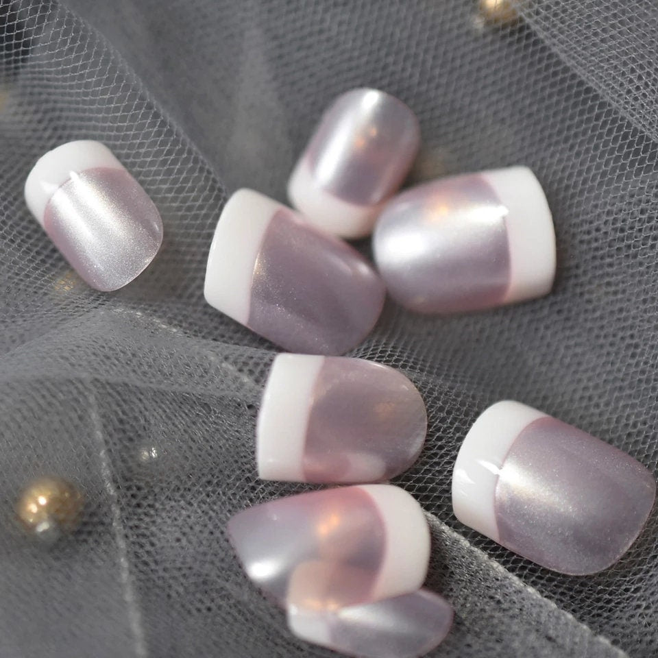 24 pearl French tip Short Press on nails glue on classic manicure white pink baby boomer
