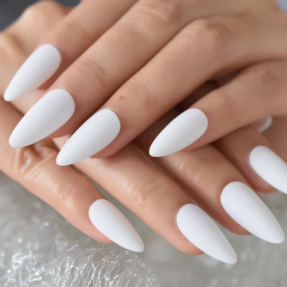 Pointed Matte White Press On Nails – Long Stiletto Almond Glue-On Nails surethings