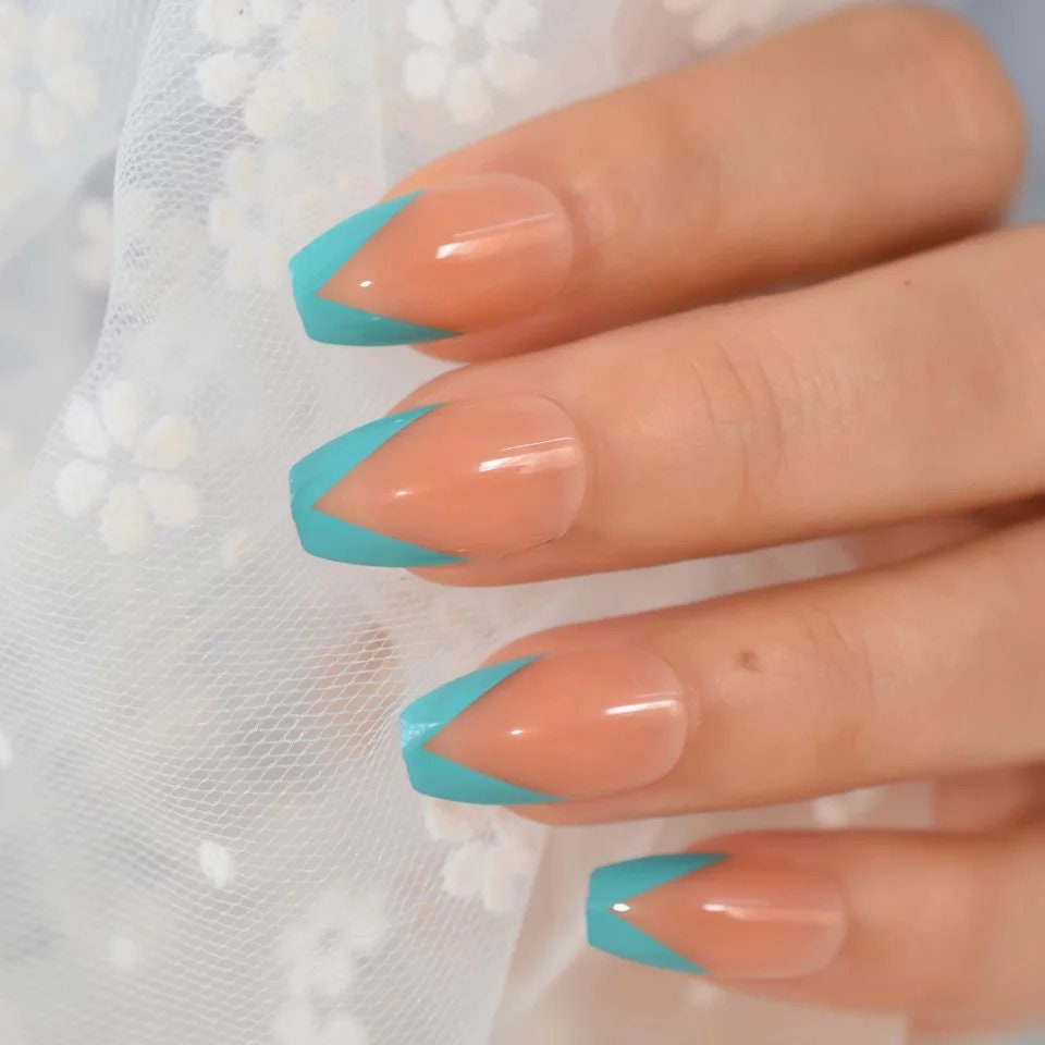 24 pcs Blue Border Medium Coffin v shape v tip French Mani Nude tip Long press on Nails Glue on