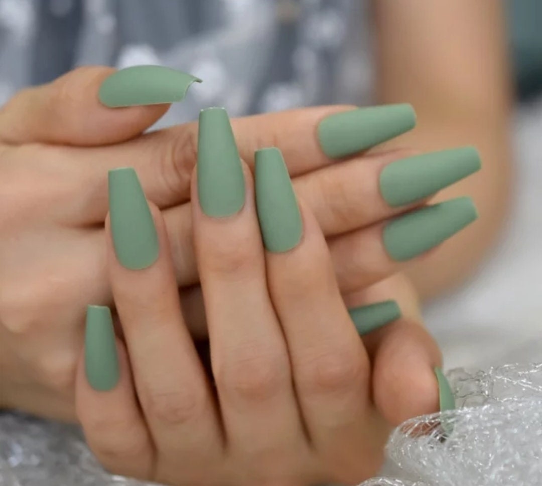 24PCS Matte Sage Green Coffin Long Press On Nails – Glue-On Kit surethings