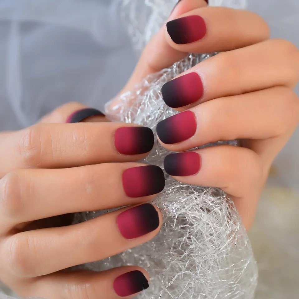 24PCS Red & Black Ombre Short Press-On Nails – Gothic, Edgy & Effortlessly Trendy Glue-On Set surethings
