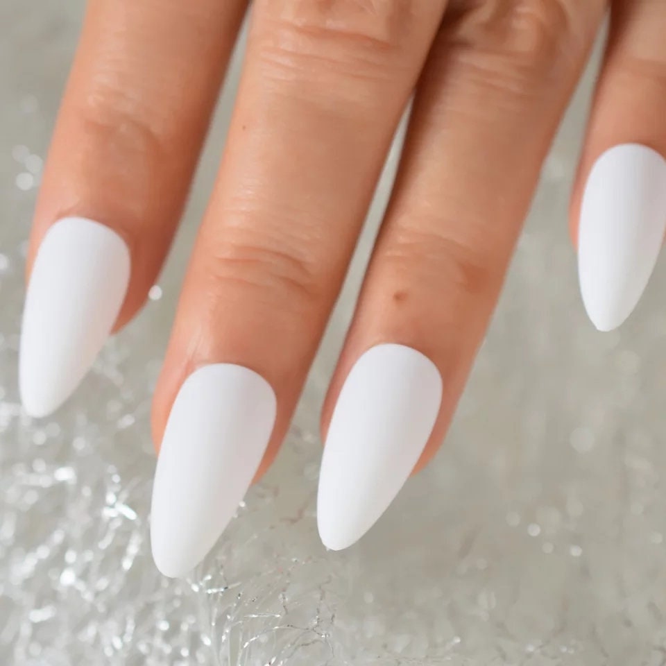 Pointed Matte White Press On Nails – Long Stiletto Almond Glue-On Nails surethings