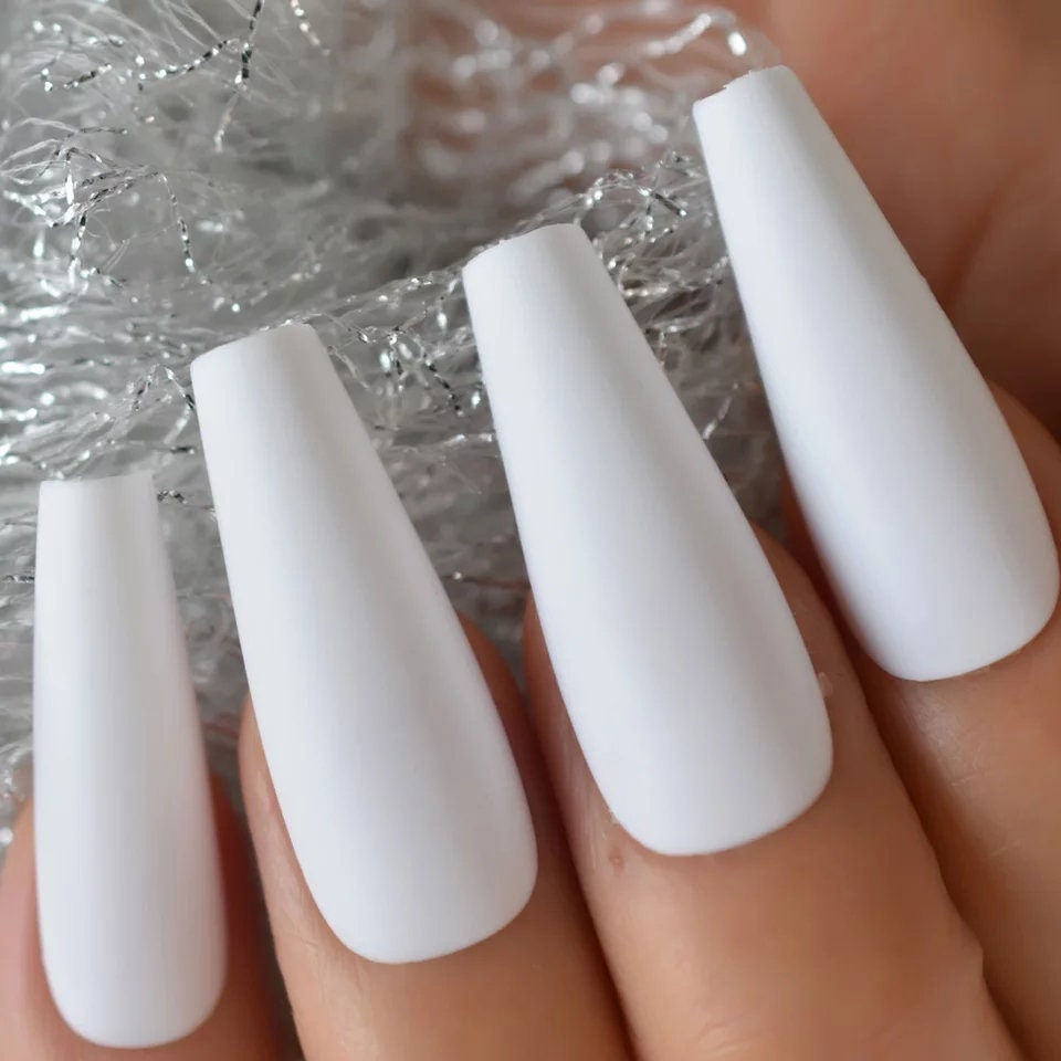 24 Coffin Matte White Long Press on nails glue on straight kit