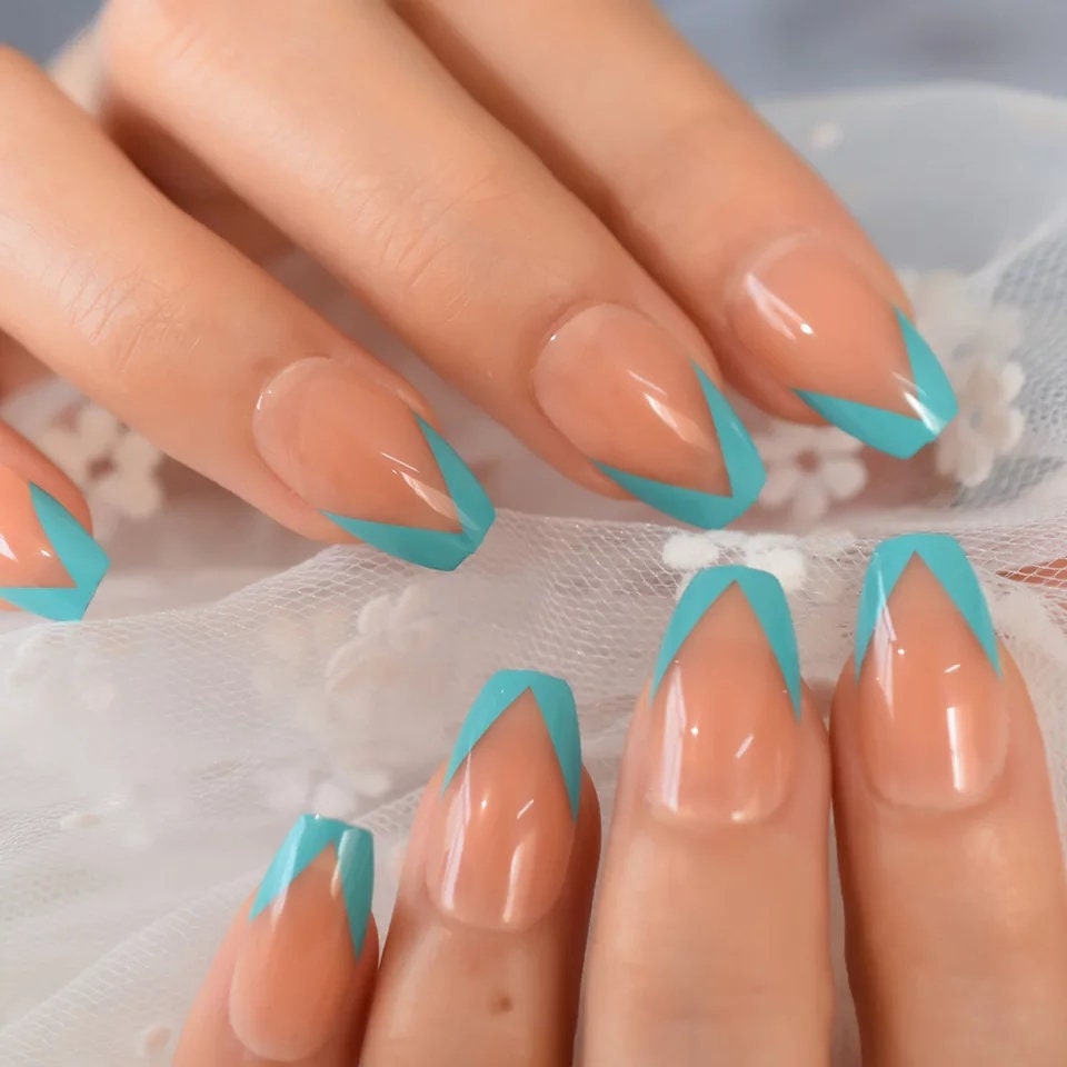 24 pcs Blue Border Medium Coffin v shape v tip French Mani Nude tip Long press on Nails Glue on