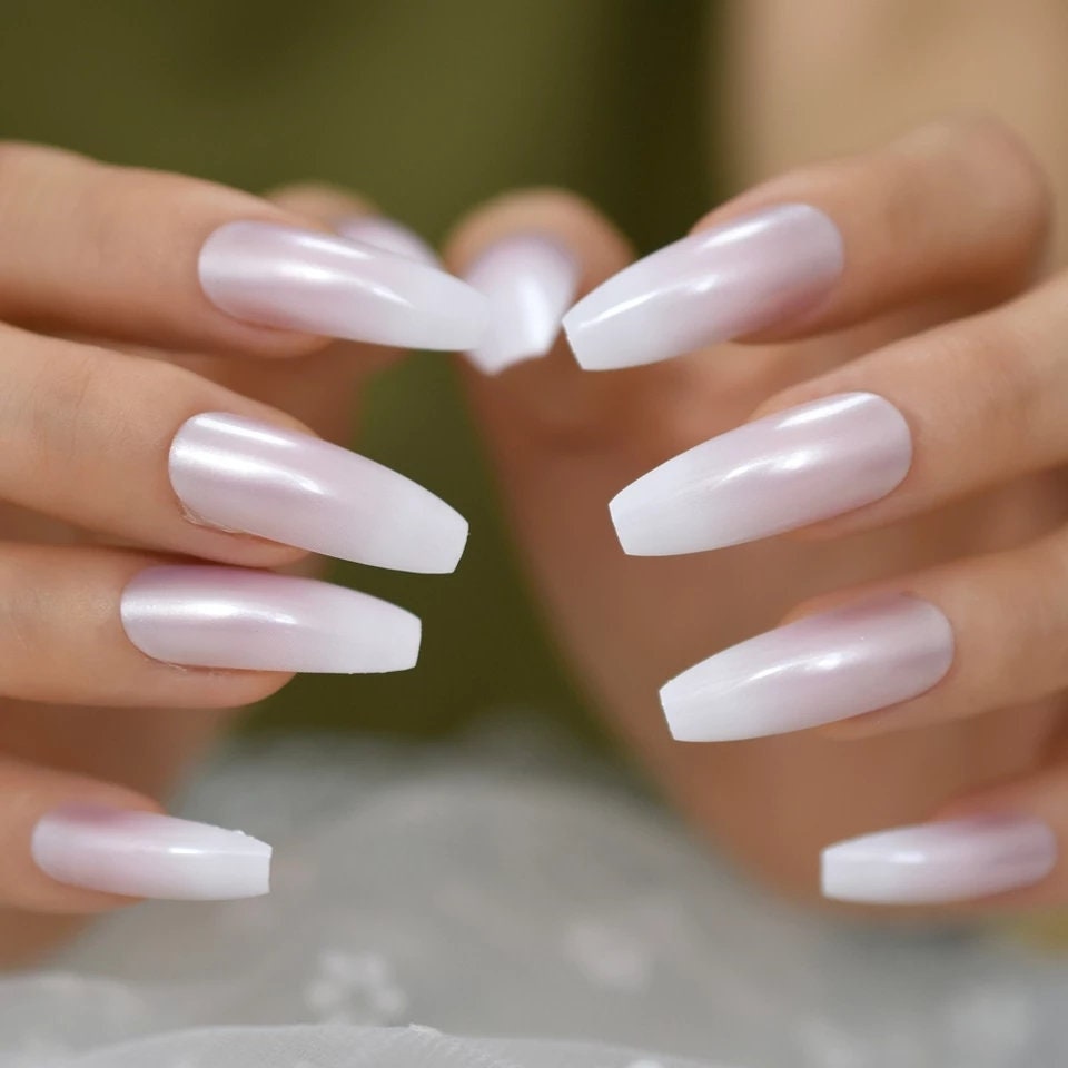 24 Pink Pearl Ombre French mani white tip coffin Long press on nails glue on classic manicure