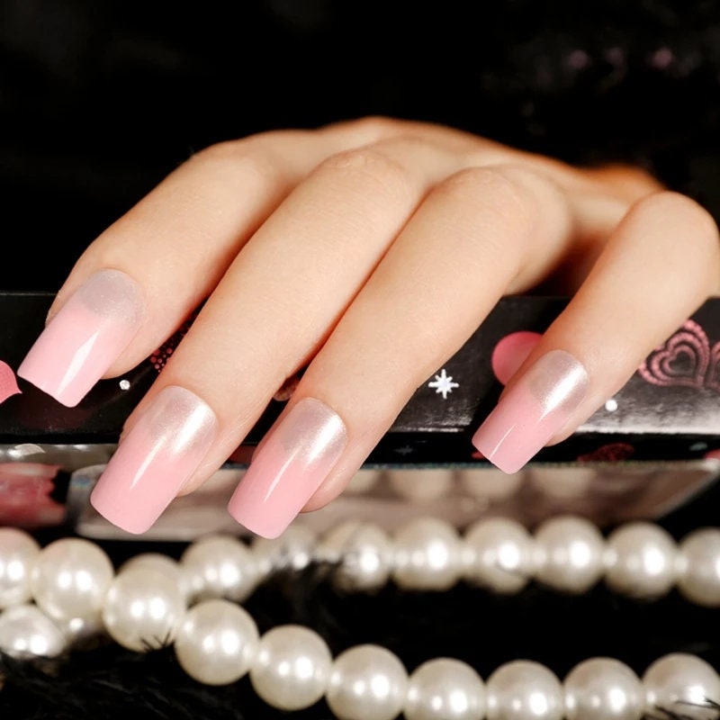 24 PCS Square Press On Nails – Medium Pink Ombre Glue-On Kit surethings