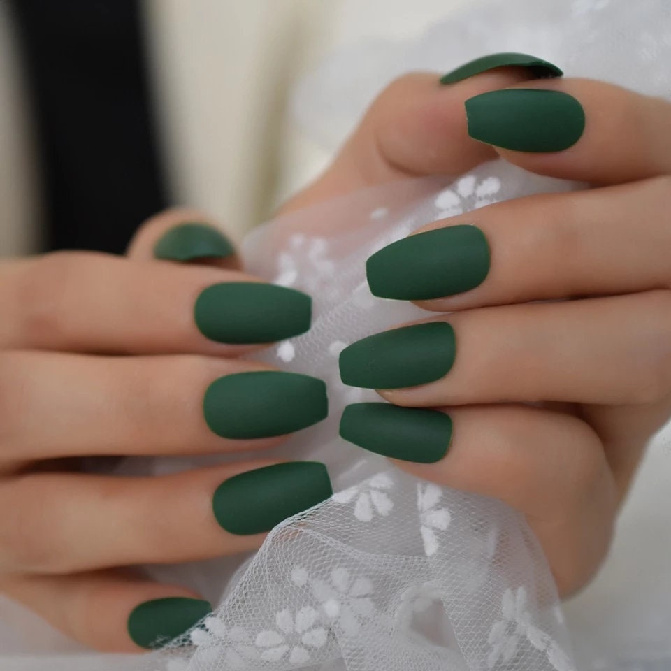 24 Matte Dark Green Long Press on Nails Medium Coffin hunter Forest Deep