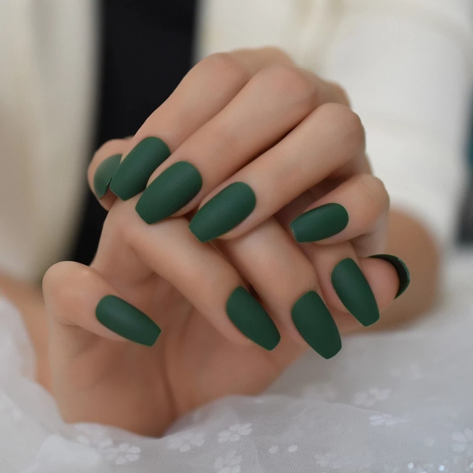 24 Matte Dark Green Long Press on Nails Medium Coffin hunter Forest Deep