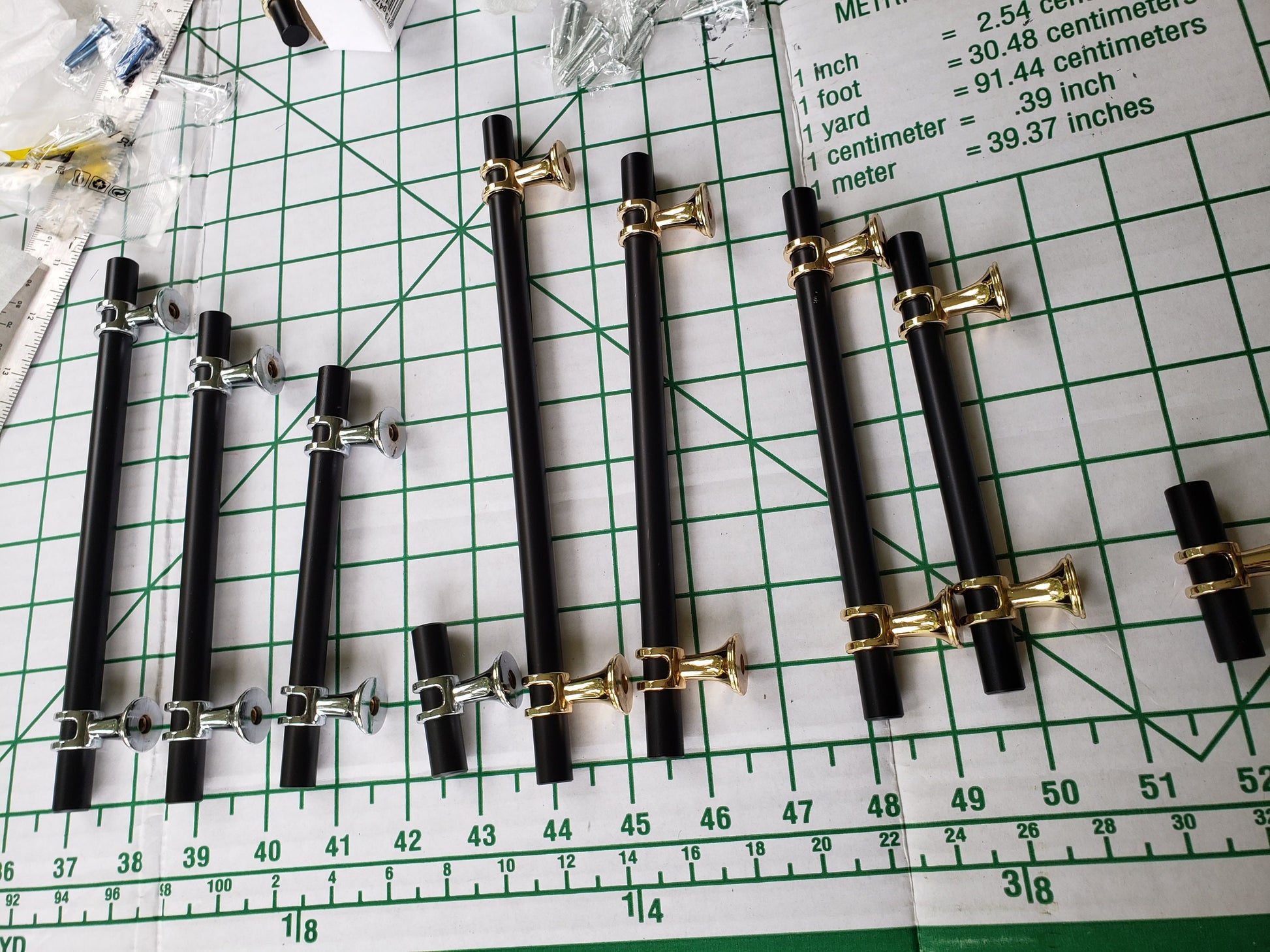 Beautiful Cabinet Handles door pulls Matte Black Gold Or Silver Chrome shiny luxury