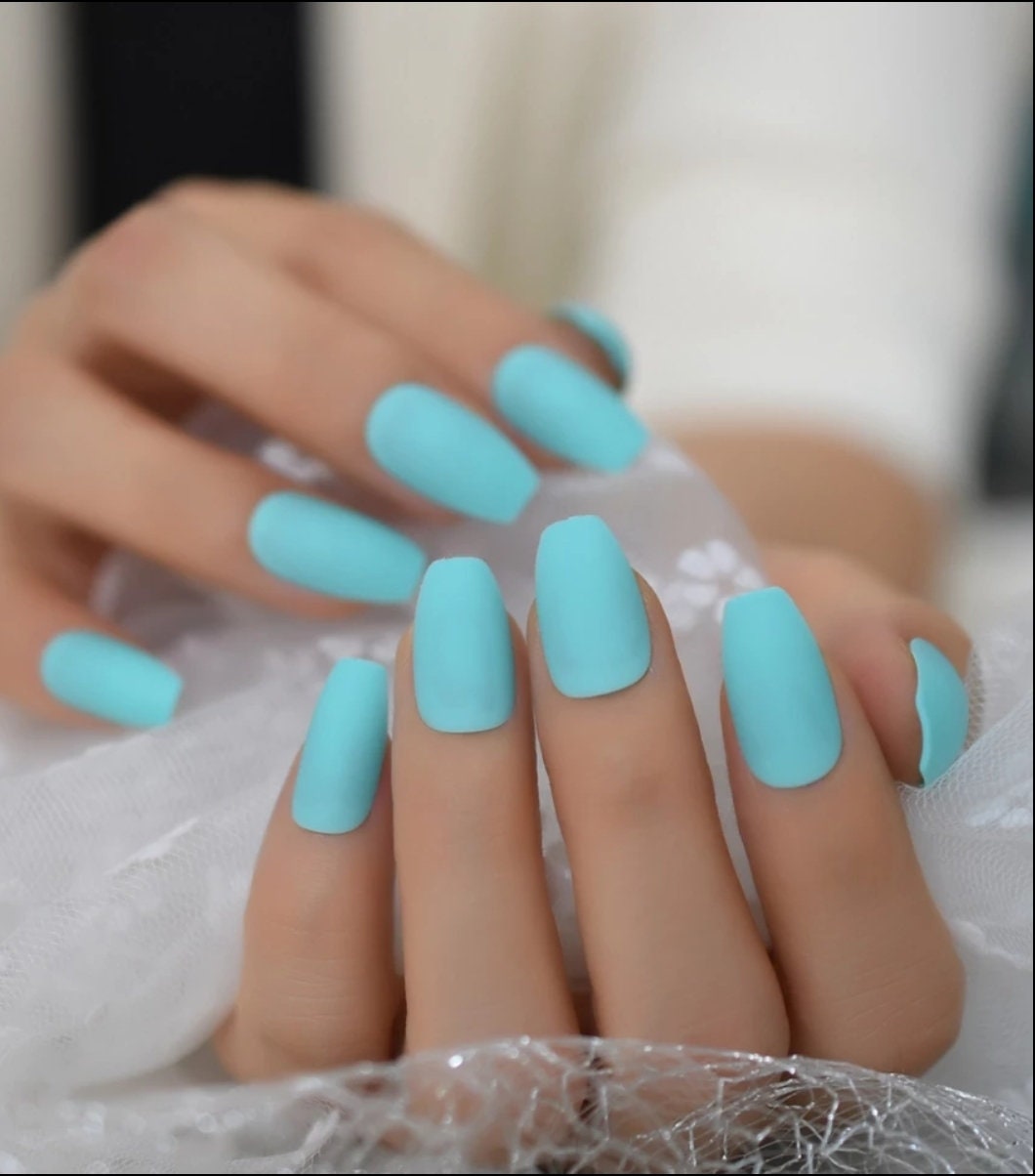 24 pcs Caribbean Aqua Matte Long Press On Nails Coffin Medium Glue on blue cyan