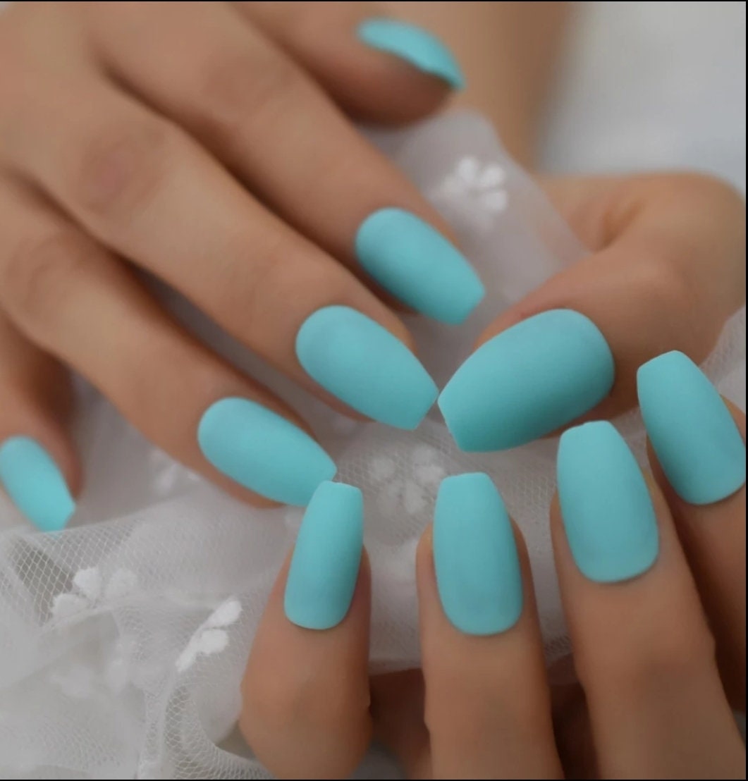 24 pcs Caribbean Aqua Matte Long Press On Nails Coffin Medium Glue on blue cyan