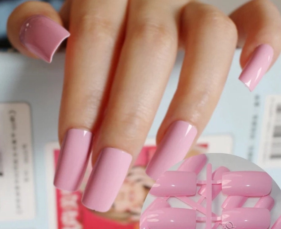 24 long square press on nails glue-on kit with 90s inspired style surethings