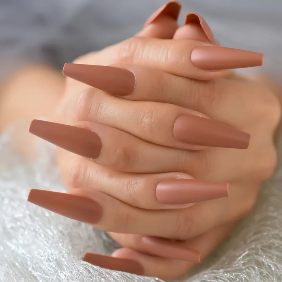 Long Press On Nails – 24 PCS Matte Nude Sedona Tan Coffin Nails with Creamy Finish surethings