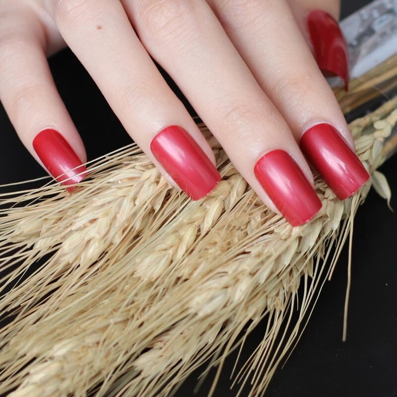 Short Press On Nails – 24 PCS Red Maroon Cherry Square Nails Glue-On Kit surethings