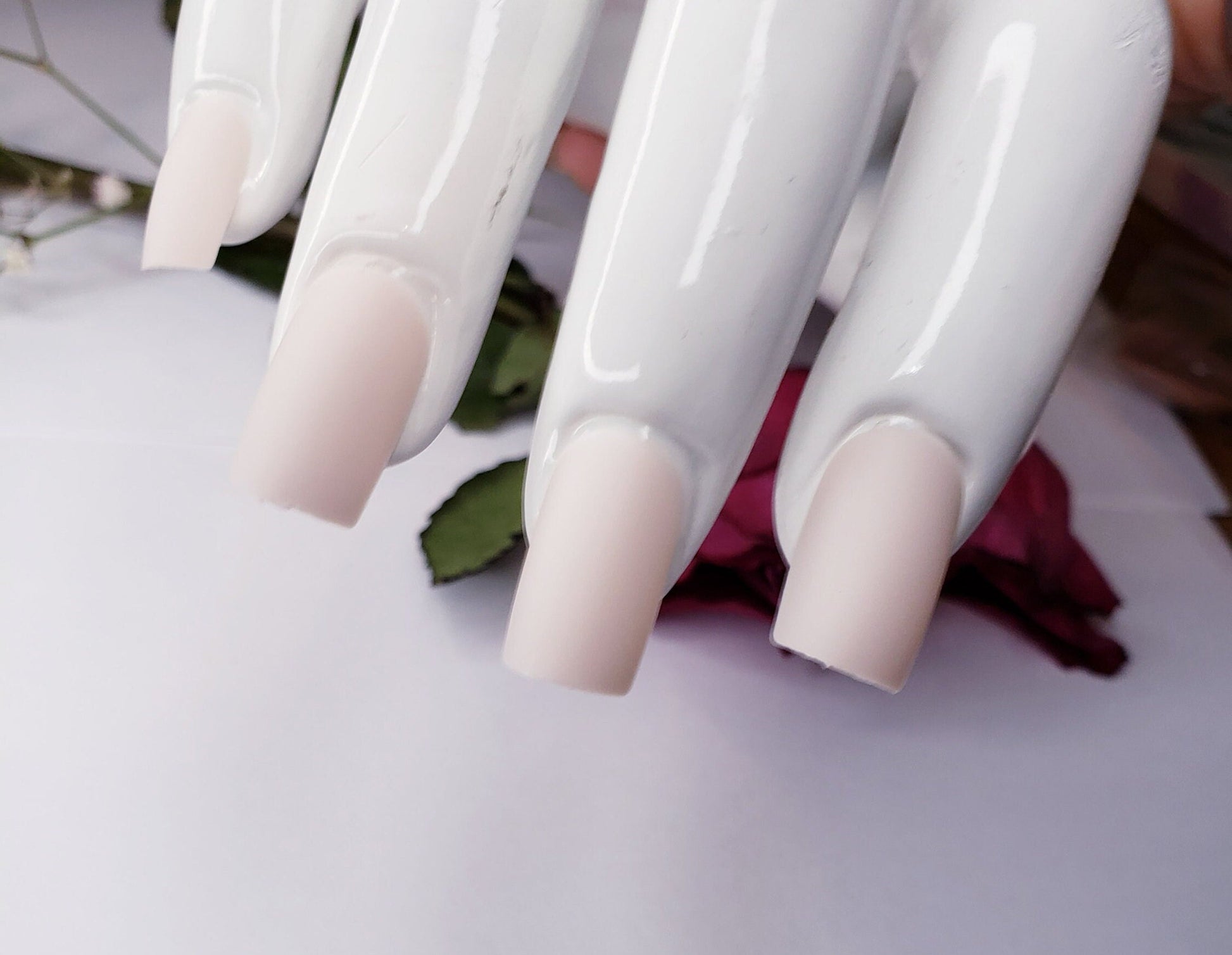 Matte beige square press on nails in cream and khaki tones – 24 pcs medium glue on kit surethings