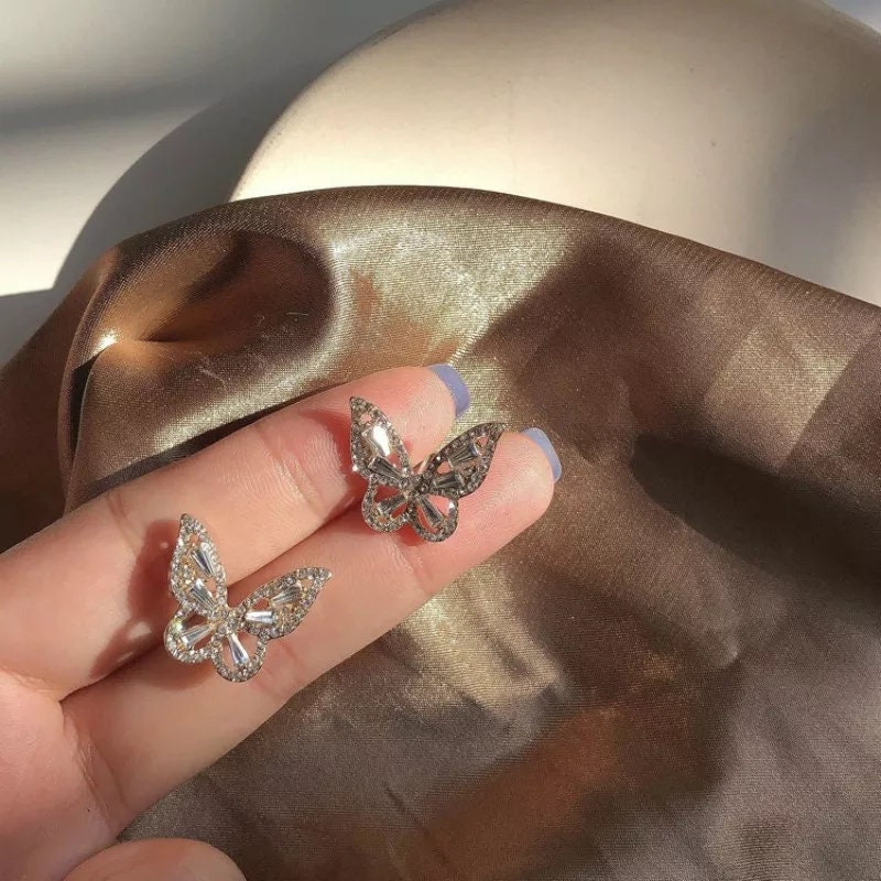 Bling Butterfly Earrings beautiful sparkly diamond gold silver Jewelry