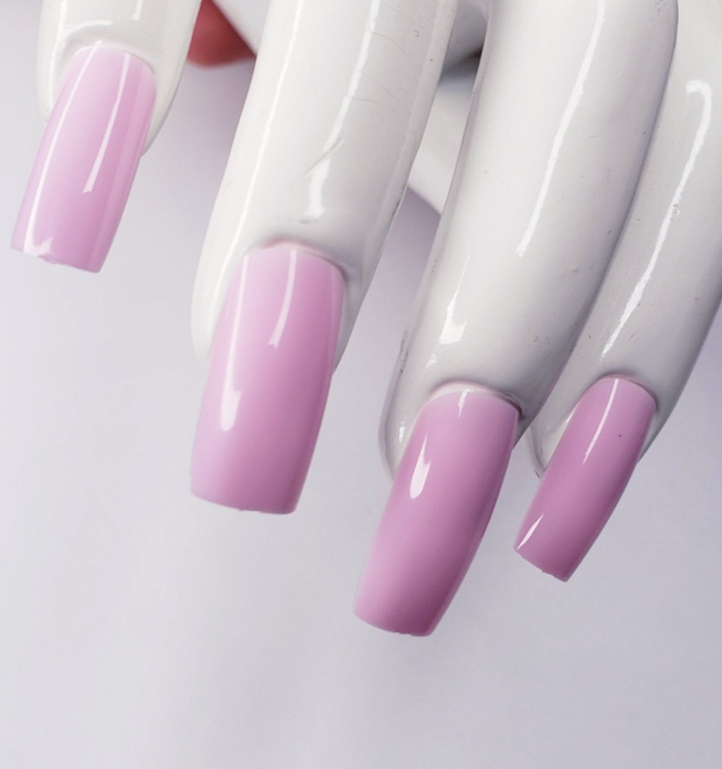 24 long square press on nails glue-on kit with 90s inspired style surethings