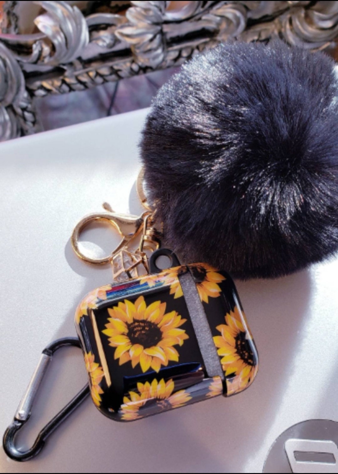 Sunflower Black Pom Pom Keychain Airpod Case 1 and 2 version