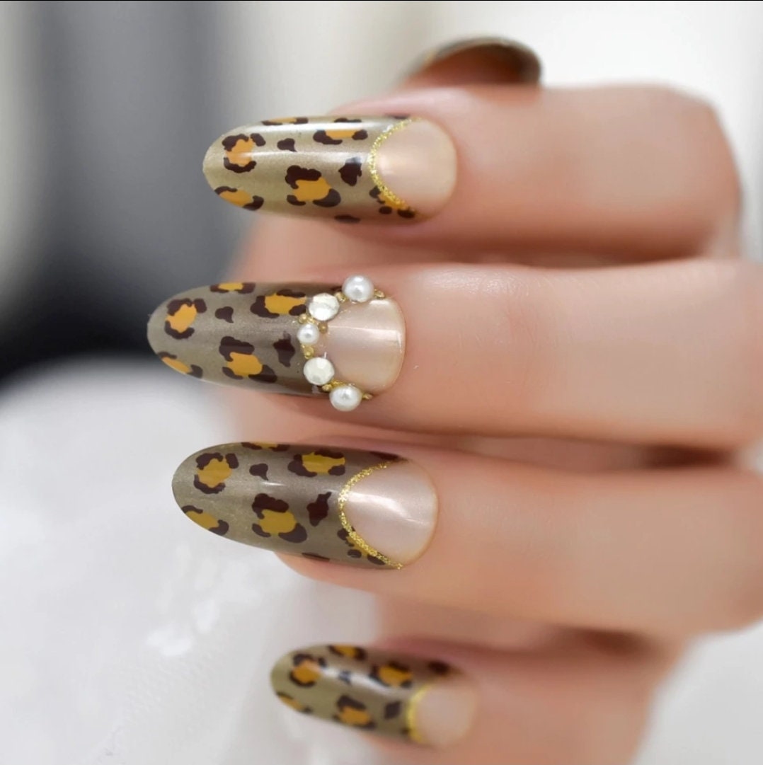24 pcs Cat Claws Leopard print gold tan nails glue on Long press on nails classic manicure sharp