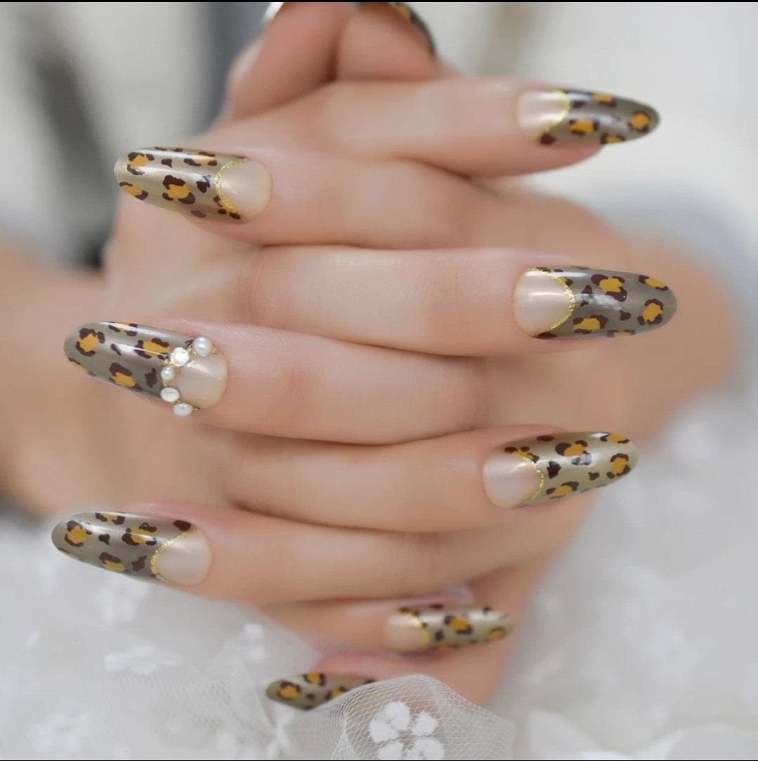 24 pcs Cat Claws Leopard print gold tan nails glue on Long press on nails classic manicure sharp