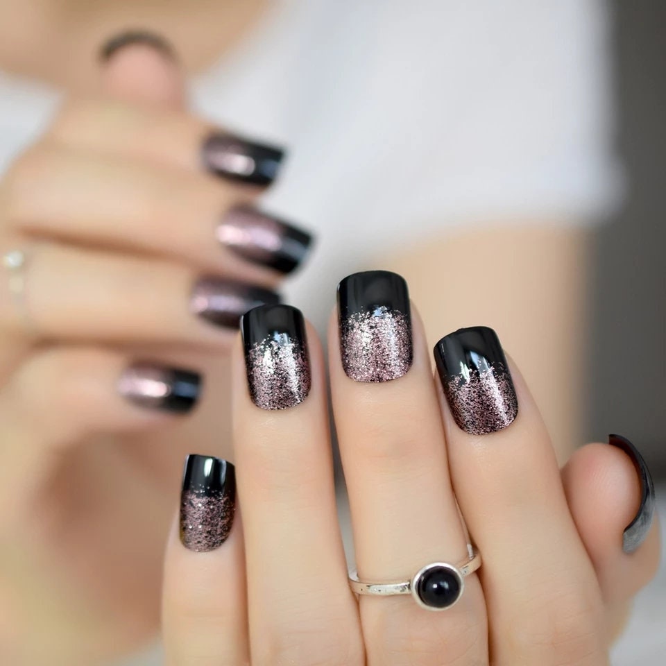 24 pcs Black Pink Glitter Ombre Short Press on nails glue on kit goth alt cute square