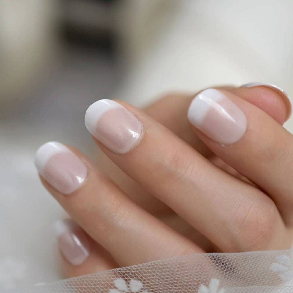 24 Ombre French Mani Short Press on nails kit glue on nude natural