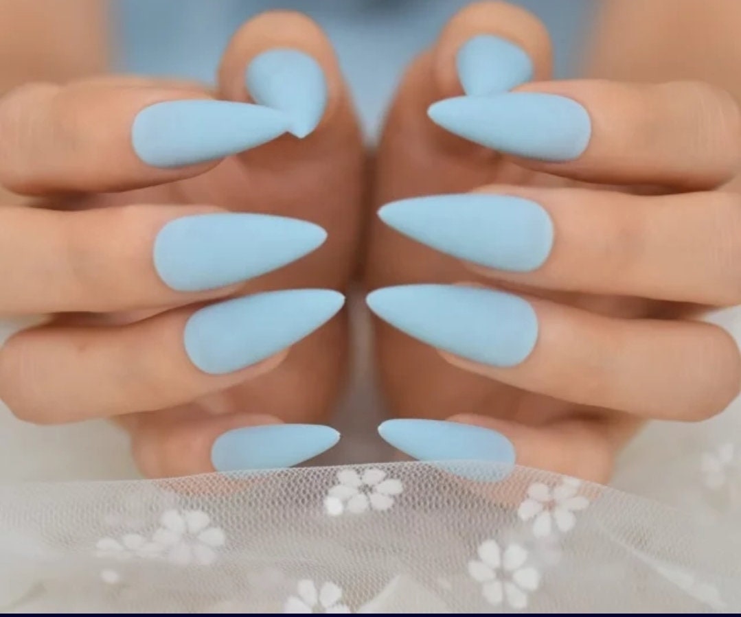 Matte pastel denim blue long press-on nails in stiletto shape – 24 pcs kawaii nail kit surethings