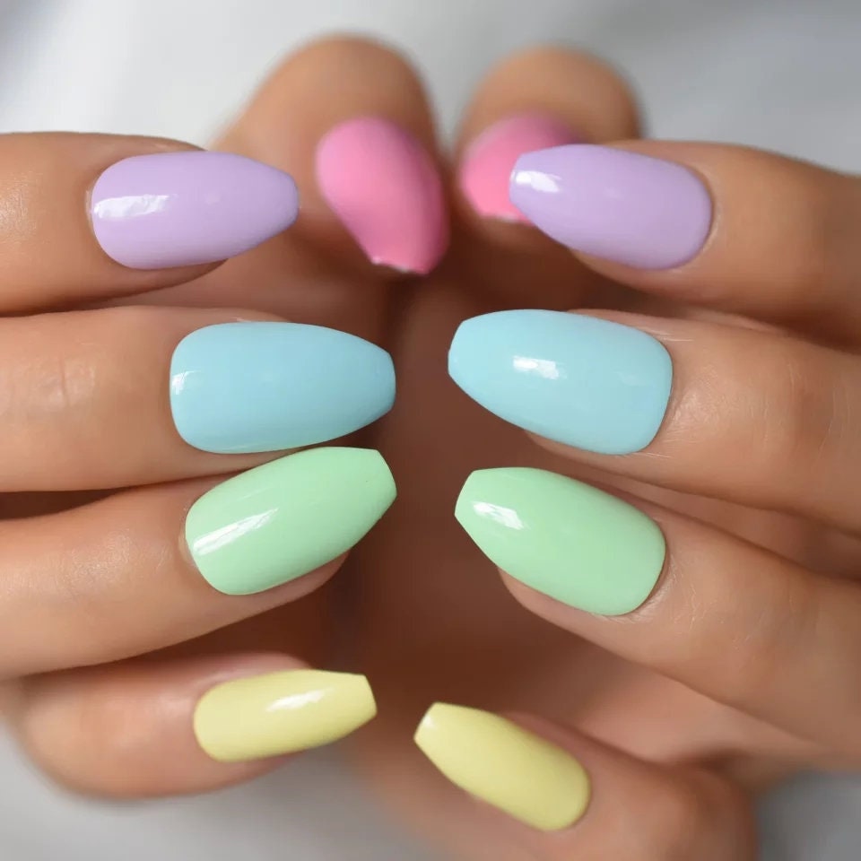24 Easter Candy Long Press on Nails glue on kit kawaii cute Multicolor medium coffin bright pastel spring
