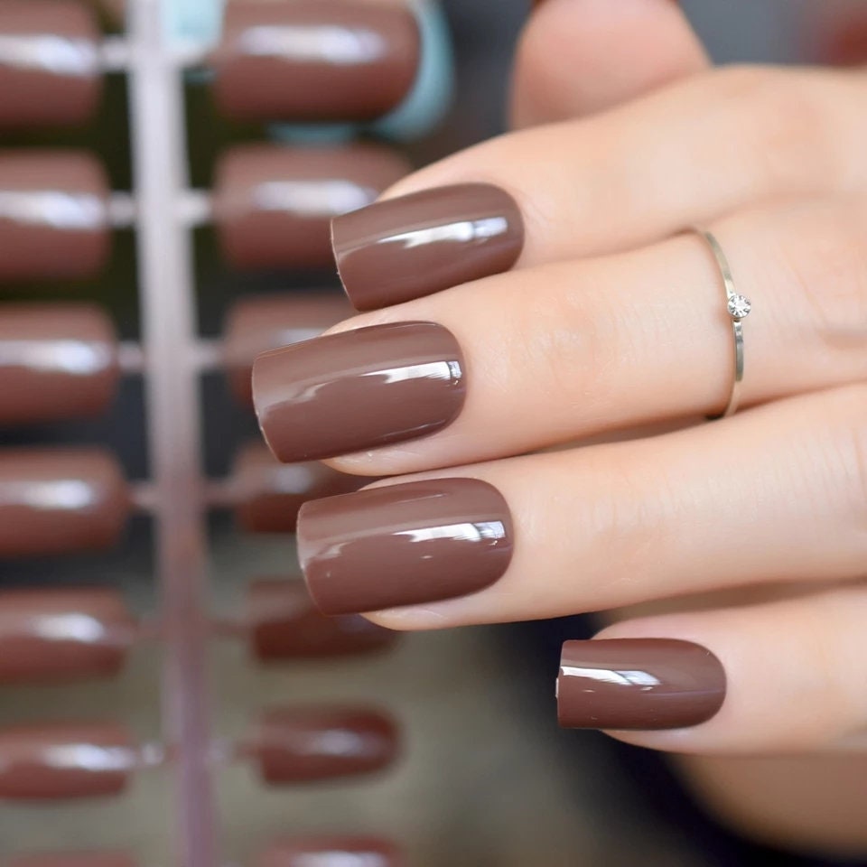 24 PCS Hershey Chocolate Brown Square Long Press On Nails – Medium Length Coffee Mocha Glossy Glue-On Kit surethings