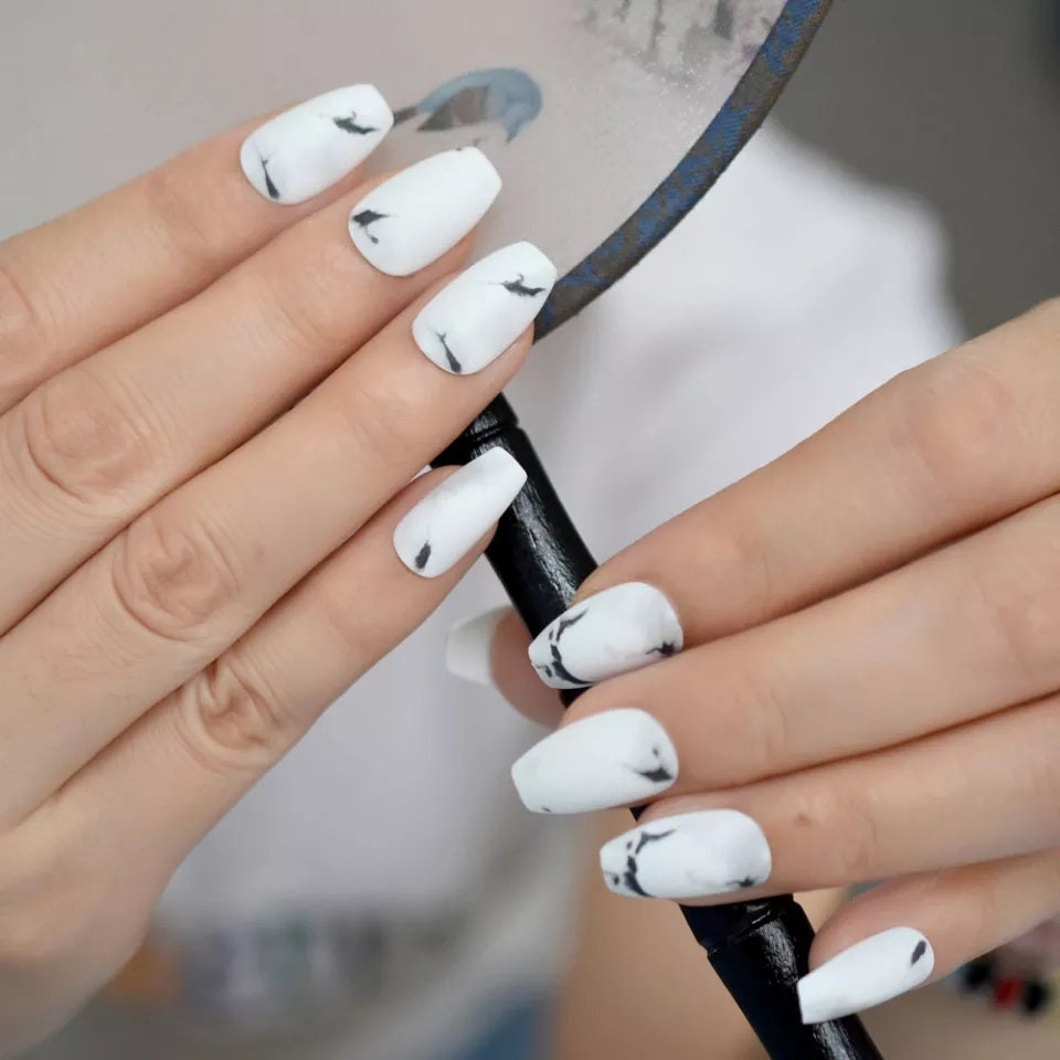 24 Matte White Marble Long Press On Nails kit glue on medium coffin black design
