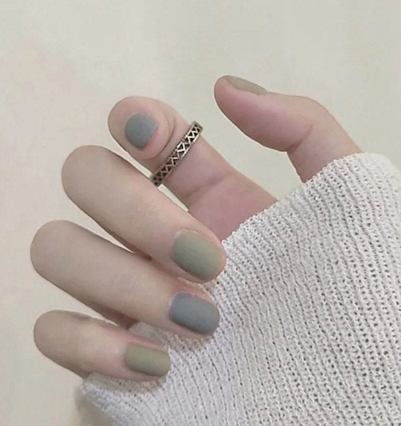 24 Matte Sage Green Short Press on nails Gray glues on kit