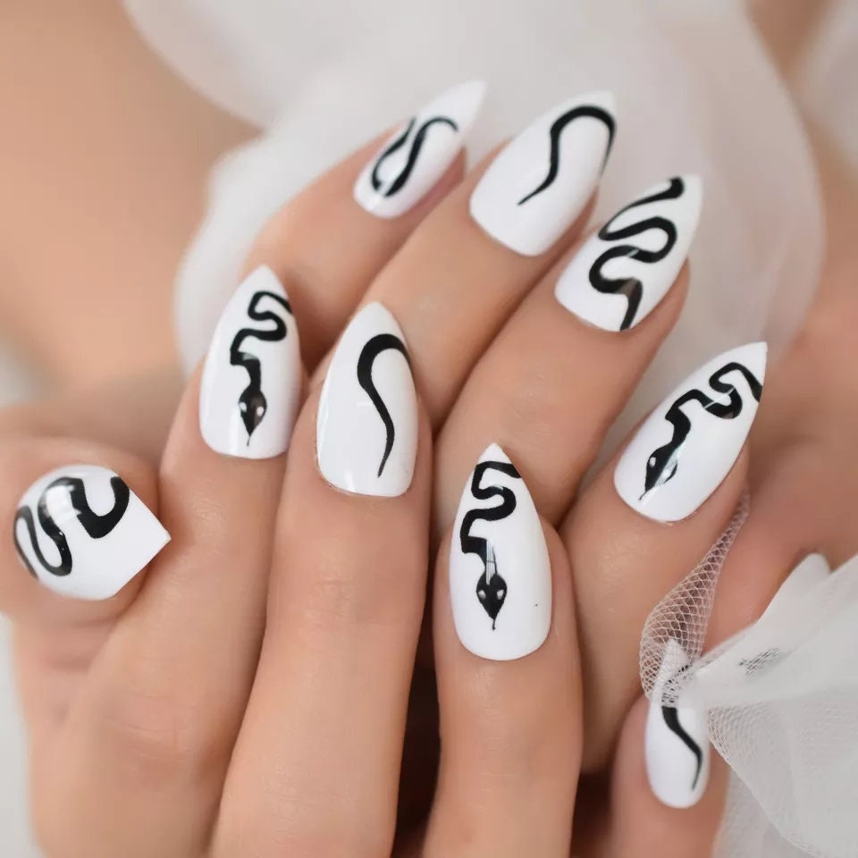 24 Snake Design White Press on nails kit glue on edgy goth snake long emo alt hot pointed stiletto medium