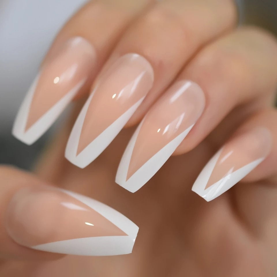 V Tip French Long Press On Nails – Green Rim, Nude Neon Pink Orange White Border surethings
