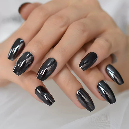 Silver’s Moody Cousin: Why Gun Metal Nails are Everything Right Now