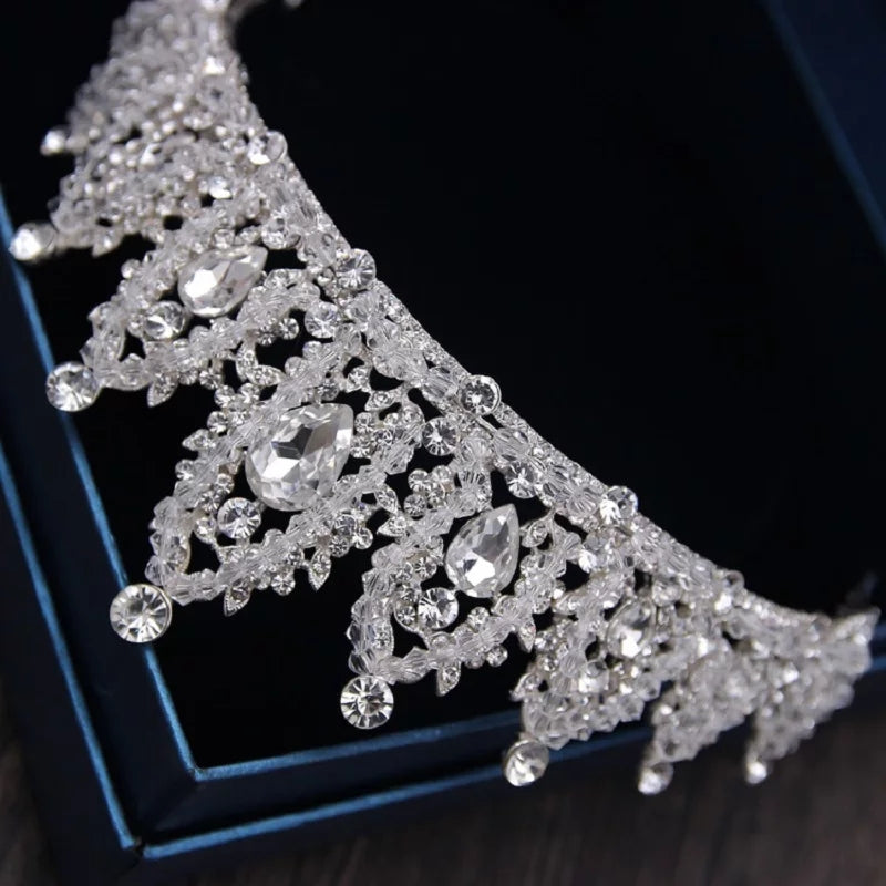 Silver Tiara Crown Detail Princess Queen headdress jewelry bridal Halloween cosplay diadem point Wedding pageant royalty