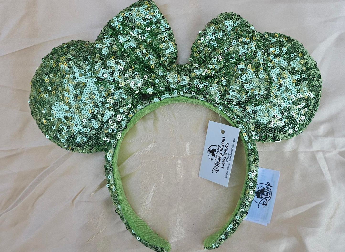 Disney Parks Green Sequin Minnie Mouse Ears Sequin Bow Exclusive Rare Headband