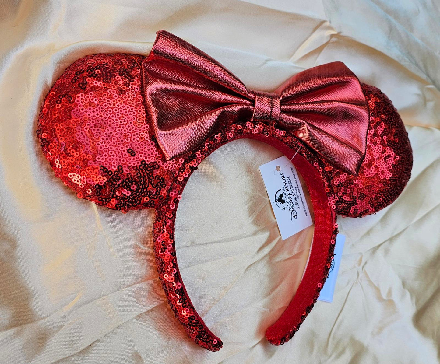 Disney Parks Red Sequin Bow RedPirate Rare Exclusive 2020 Minnie Ears Headband