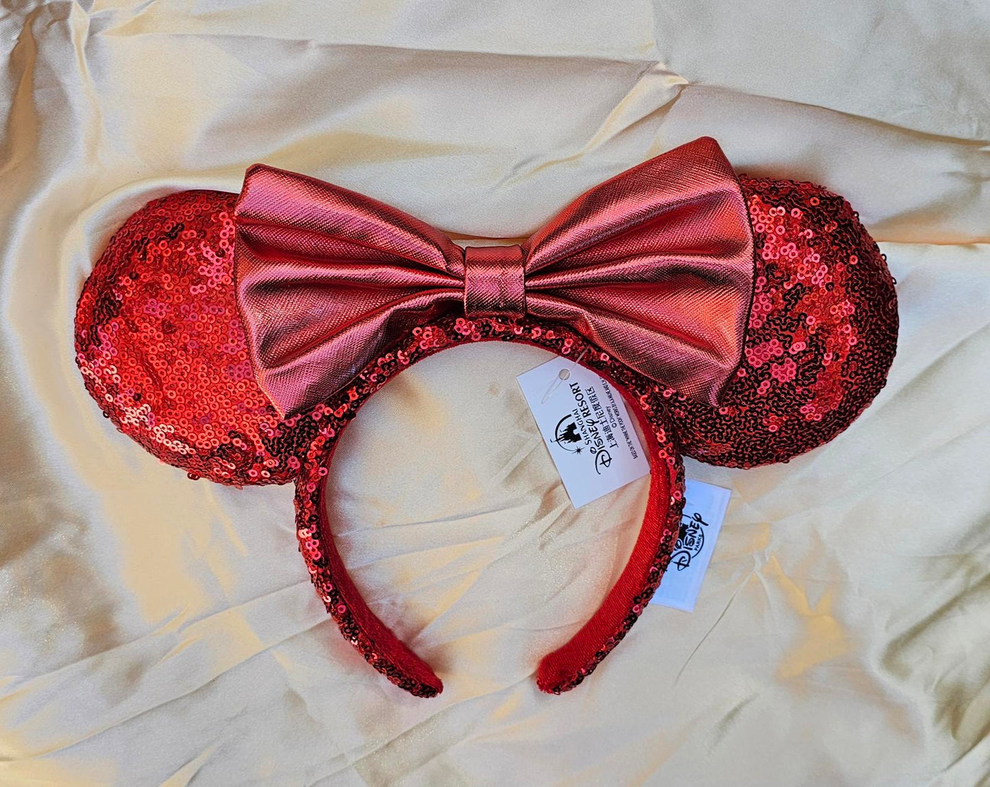 Disney Parks Red Sequin Bow RedPirate Rare Exclusive 2020 Minnie Ears Headband