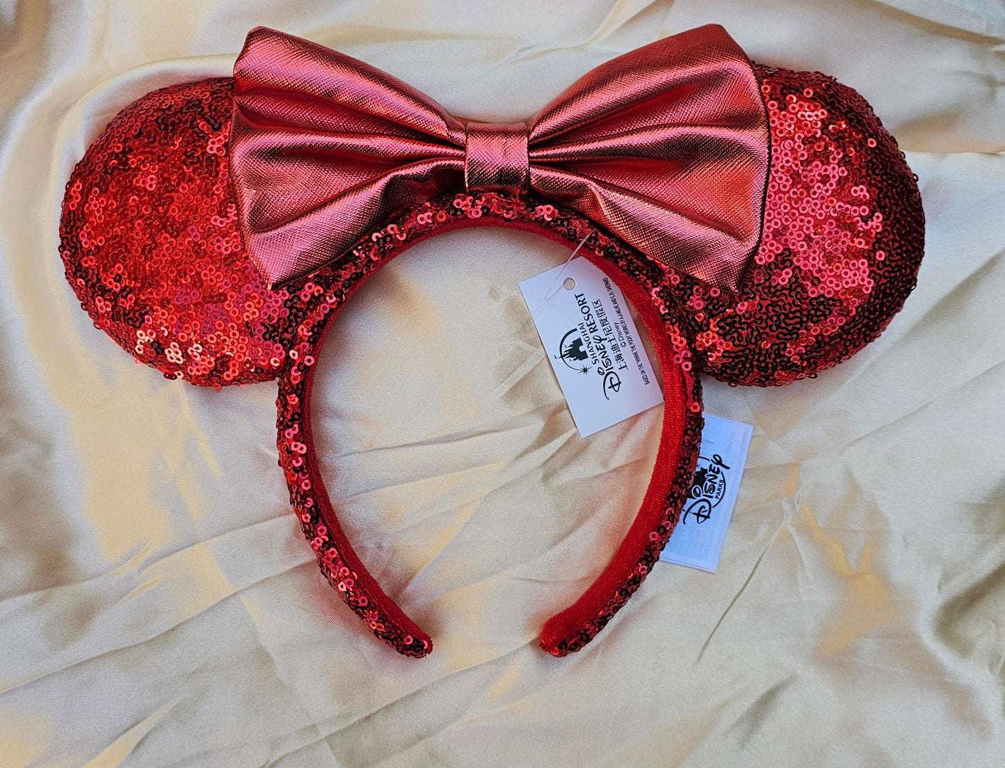 Disney Parks Red Sequin Bow RedPirate Rare Exclusive 2020 Minnie Ears Headband