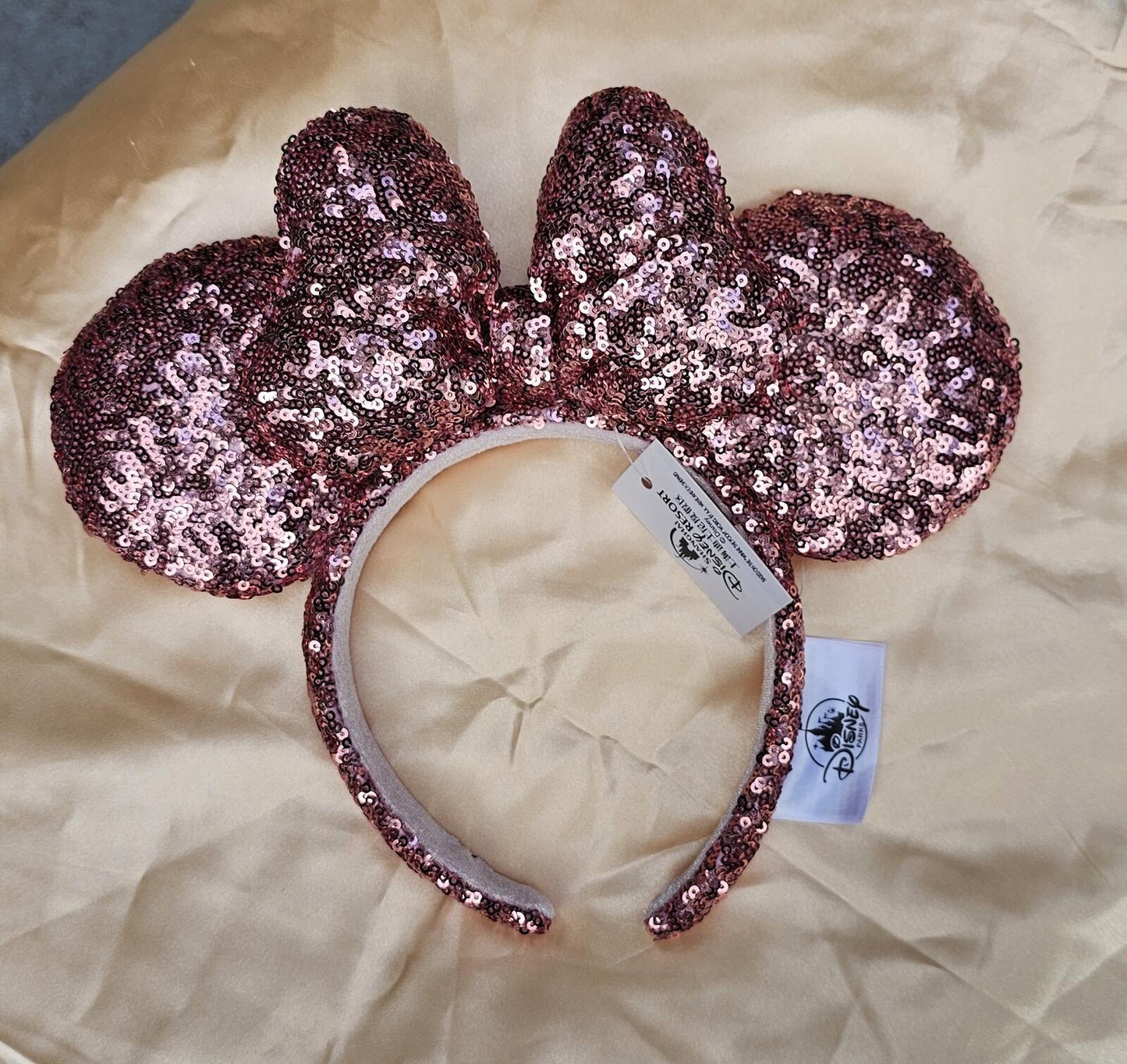Disney Parks Resort Ears Headband Minnie limited Sequin Pink Puffy Bow