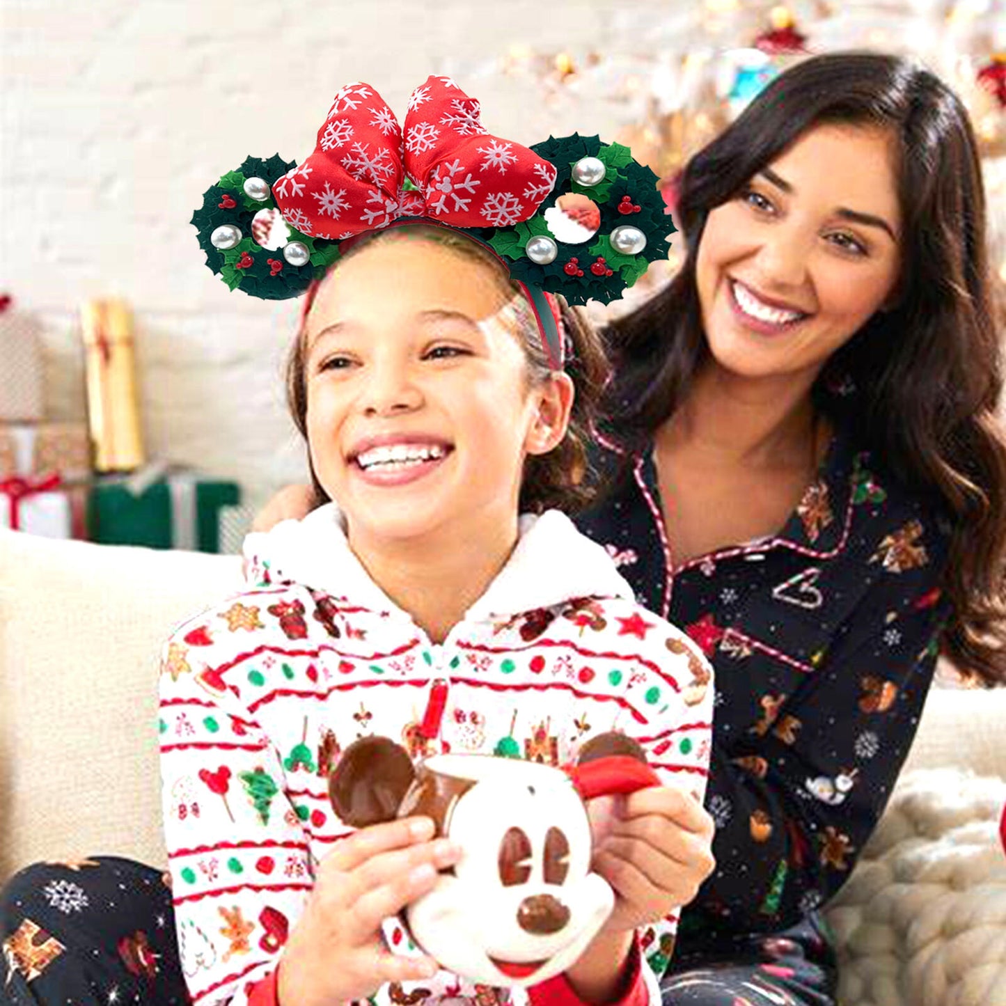 Disney Parks Ears Minnie Christmas Holiday Pearl 2021 Wreath Bow Headband