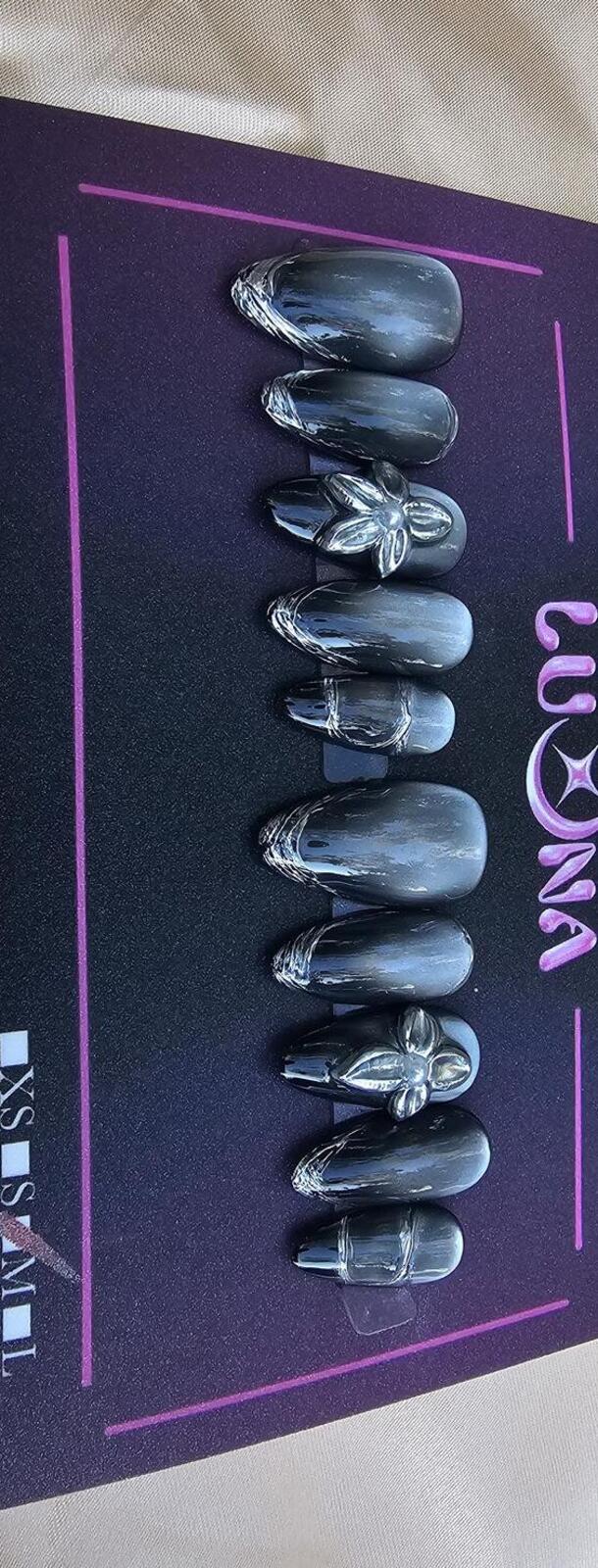Beach Goth press on nails Black Ombre witchy Reflective Ursula Gothic mermaid