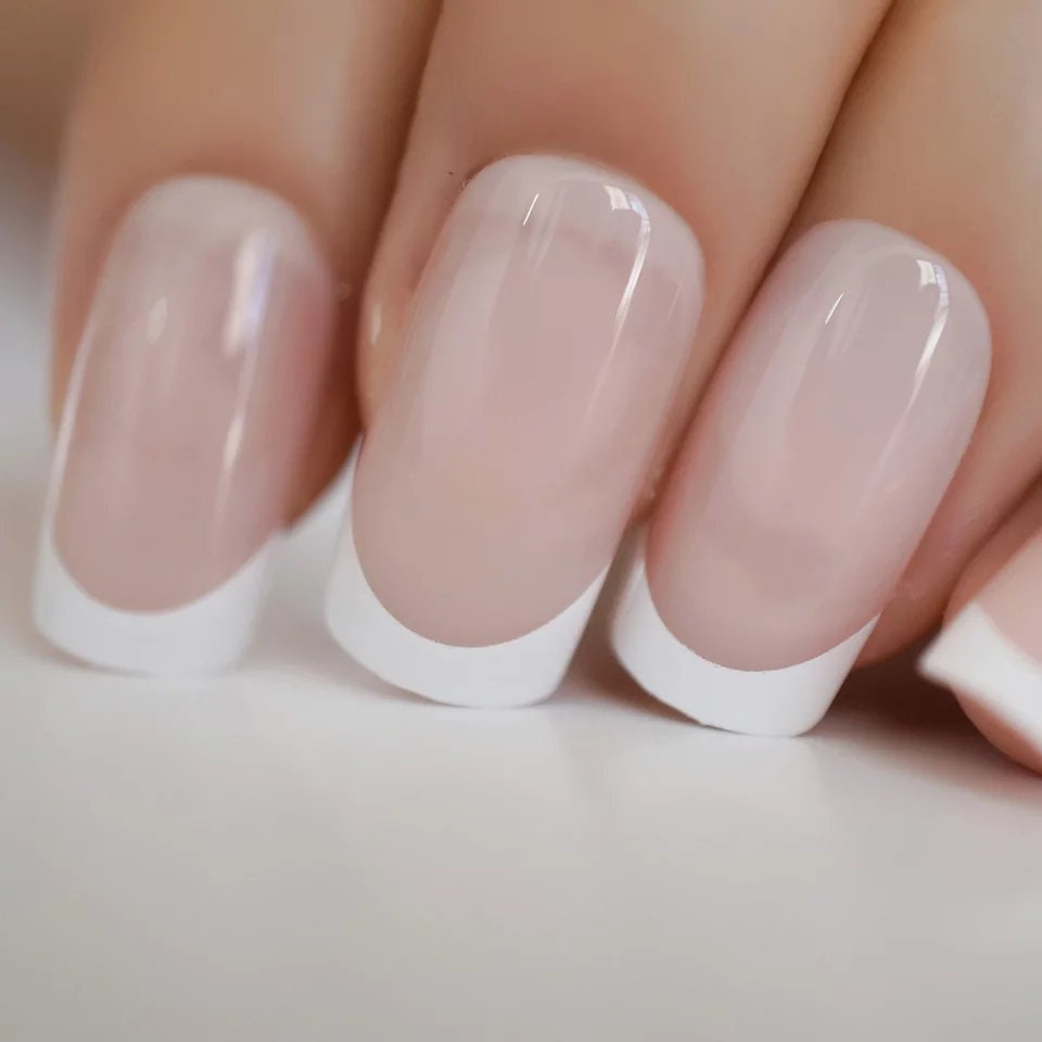 24 Medium Square French tip white Kiss Press on nails glue on natural