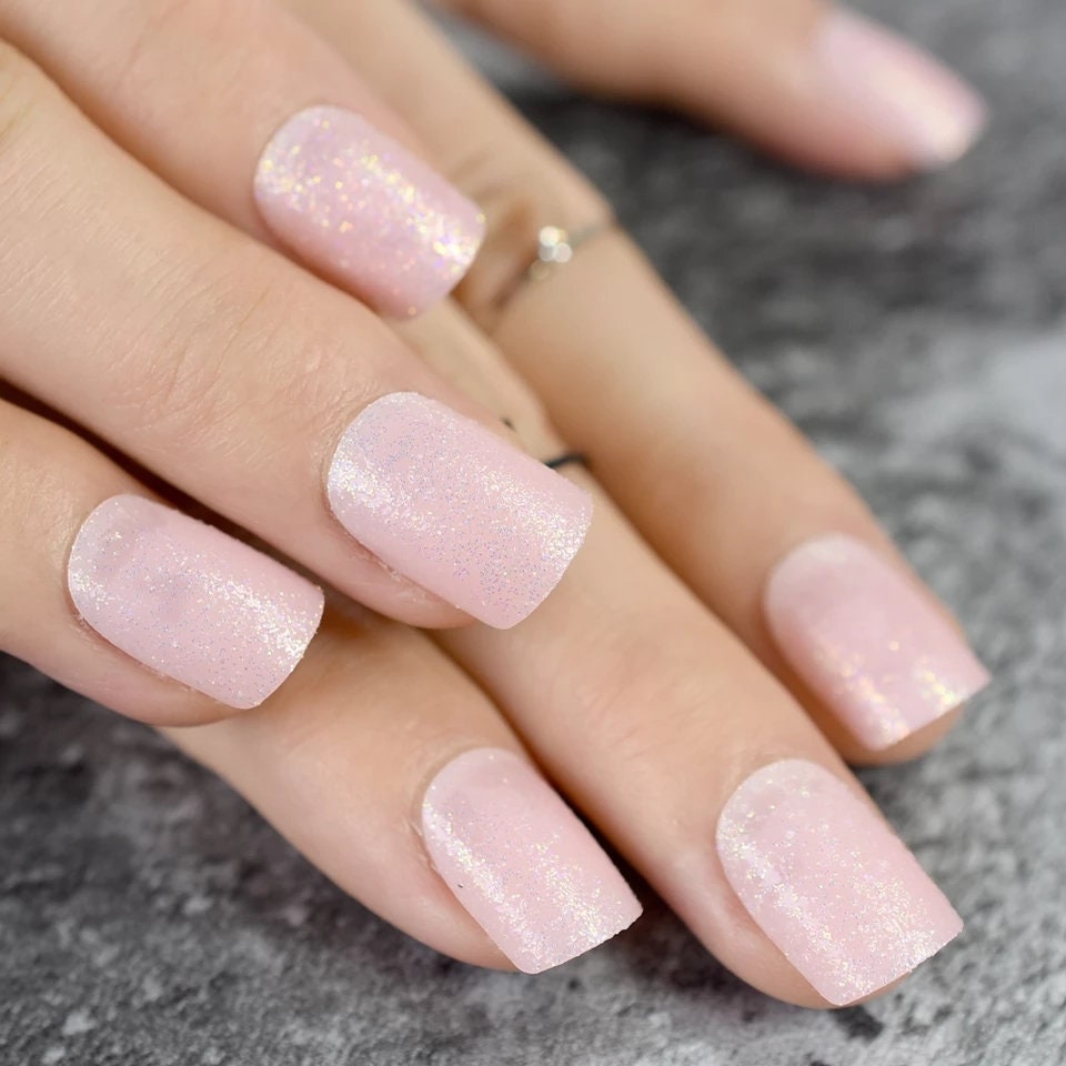 24 Soft pink glue on Short press on nails manicure glitter