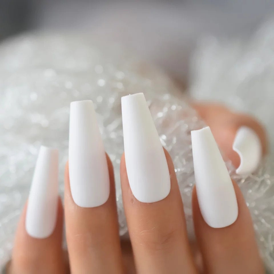 24 Coffin Matte White Long Press on nails glue on straight kit