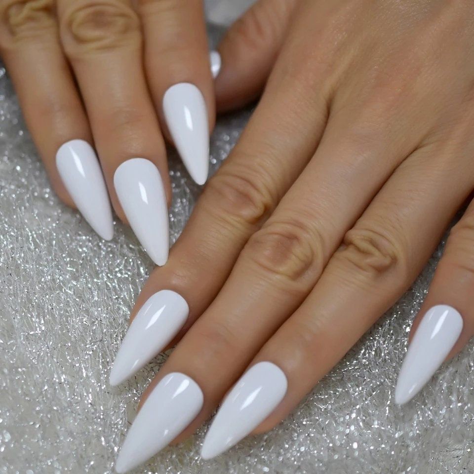 24 Pointed Glossy White Press on nails glue on stiletto almond long