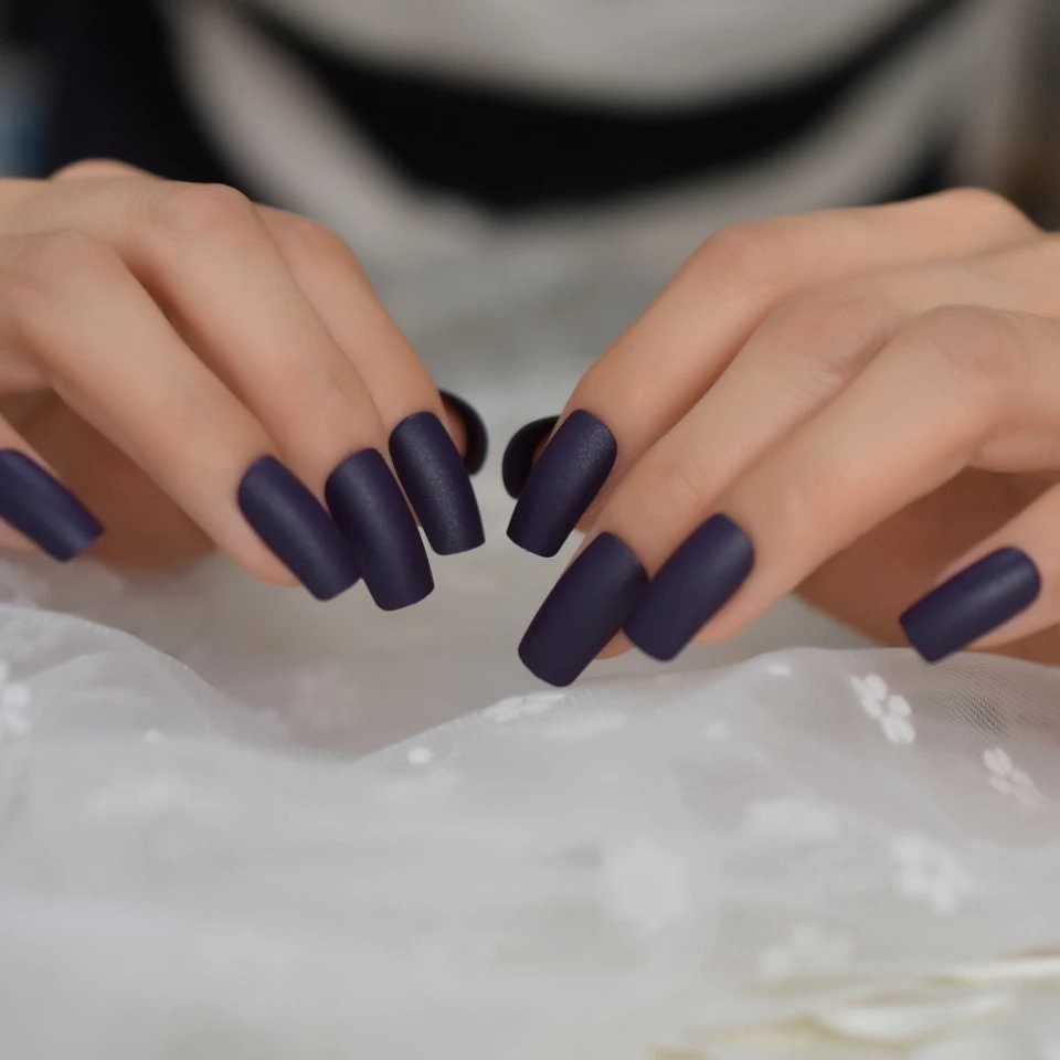 24 Dark Matte Purple medium square Press On Nails kit glue on violet 90s edgy punk