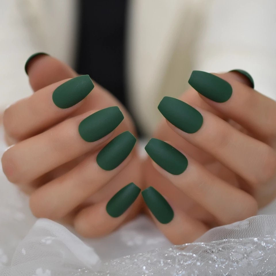 24 Matte Dark Green Long Press on Nails Medium Coffin hunter Forest Deep